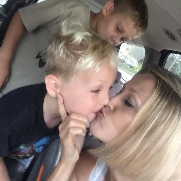 Meet your Posher, Summer - Picture 1 of 1